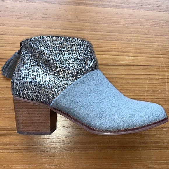 TOMS Leila grey/silver ankle boot - Picture 3 of 9